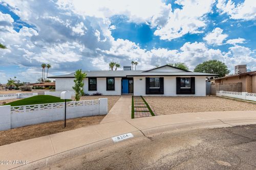 8104 N 45th Ave, Glendale, AZ, 85302-6502 | Card Image