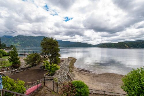 5293 Indian River Dr, North Vancouver, BC, V7G2T6 | Card Image