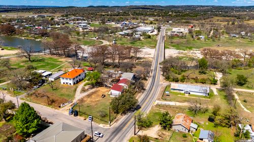 101 Skyline Dr, Center Point, TX, 78010-5684 | Card Image