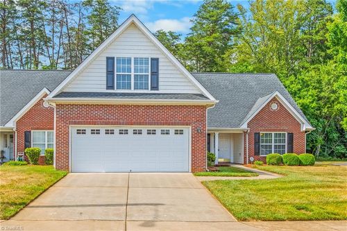 2074 Hibiscus Lane, Kernersville, NC, 27284 | Card Image
