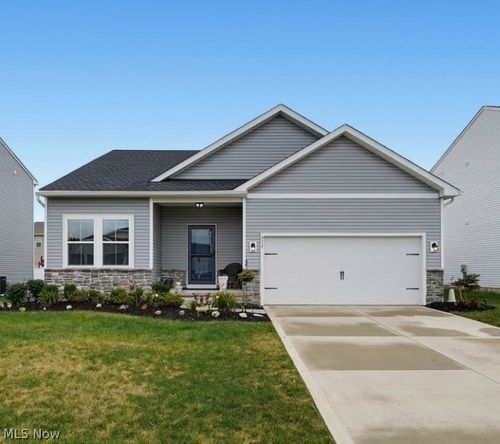 311 River Run Dr, Elyria, OH, 44035-7810 | Card Image