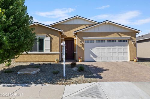 12937 E Sandoval St, Dewey-Humboldt, AZ, 86327-8260 | Card Image
