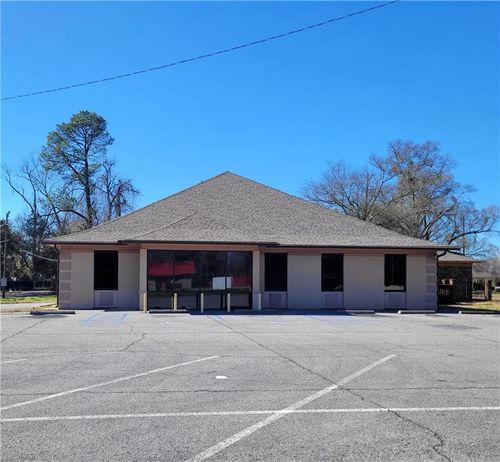 6 N Bolton Ave, Alexandria, LA, 71301-7402 | Card Image