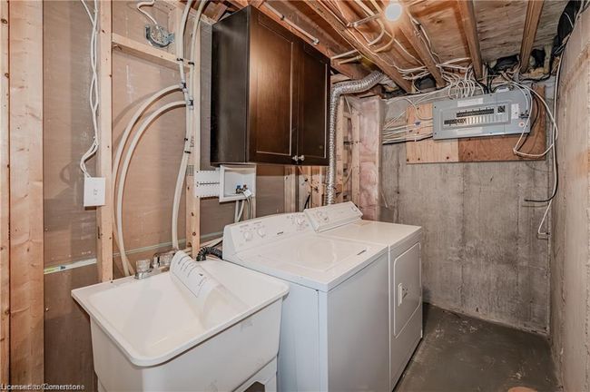 140 Brant Ave, House other with 5 bedrooms, 2 bathrooms and 4 parking in Guelph ON | Image 44