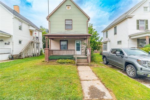 768 Baldwin Ave, Sharon, PA, 16146-2504 | Card Image