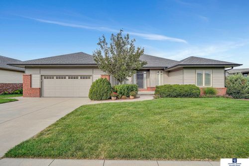6921 Nw 4th St, Lincoln, NE, 68521-6624 | Card Image