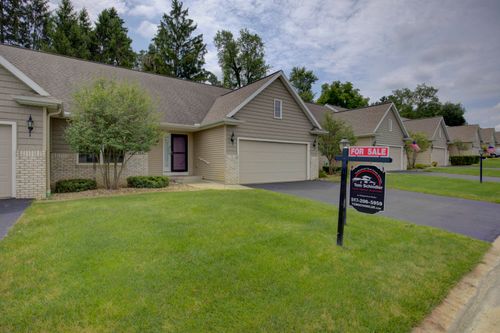 3661 Terrace Hills Ln, Jackson, MI, 49203-4891 | Card Image