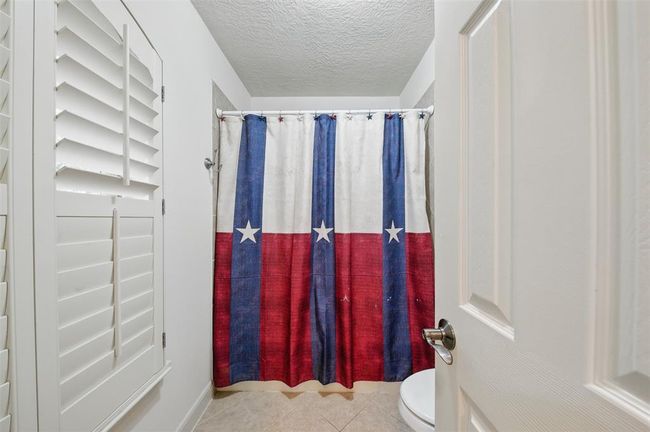 En-suite shower/bathroom | Image 37