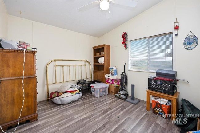 798 W 100 S, House other with 3 bedrooms, 2 bathrooms and 2 parking in Paul ID | Image 16