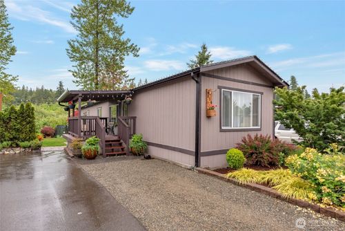 trlr-330-31108 3rd Ave, Black Diamond, WA, 98010-9753 | Card Image