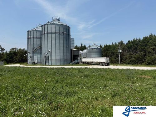 72883 638 Ave, Auburn, NE, 68305-8002 | Card Image