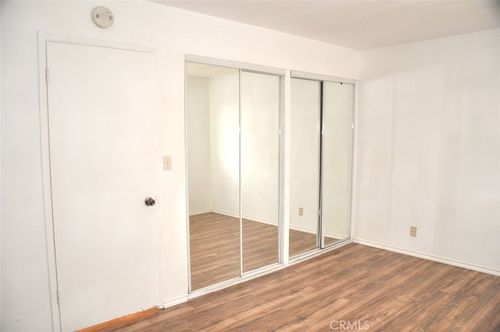 688 E 5th St, Azusa, CA, 91702-3800 | Card Image