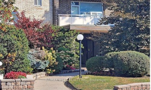 507-67 Richmond St, Richmond Hill, ON, L4C3Y3 | Card Image
