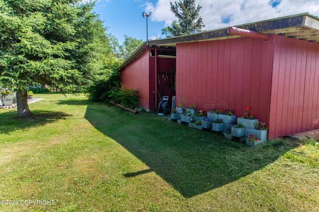 Barn w/ water and power | Image 49
