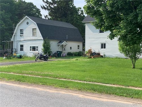 4 Demott St, Lacona, NY, 13083-8302 | Card Image