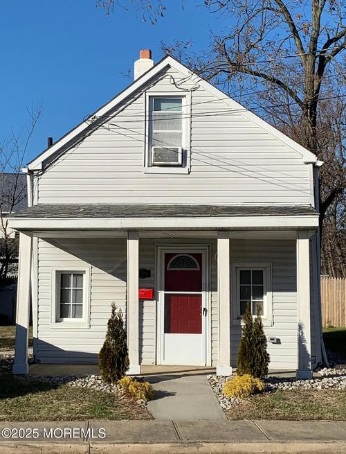 195 Atlantic St, Keyport, NJ, 07735-1901 | Card Image