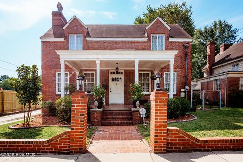 302 Tarboro St E, Wilson, NC, 27893-4028 | Card Image