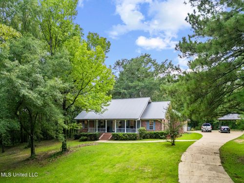 1629 Kimbell Rd, Terry, MS, 39170-9421 | Card Image