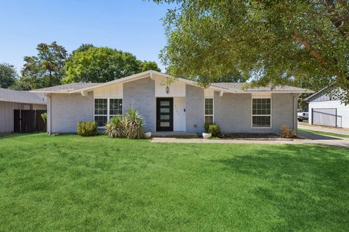 8148 Clear Springs Road, Dallas, TX, 75240 | Card Image