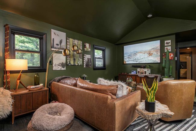 Great room-1st floor | Image 8