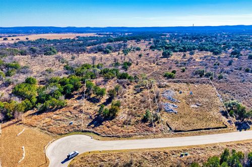 309/313 Eagle Basin Circle, Spicewood, TX, 78669 | Card Image