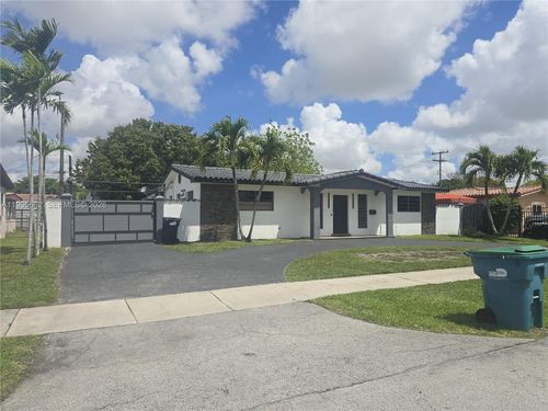 9725 Sw 15th St, Miami, FL, 33174-2924 | Card Image