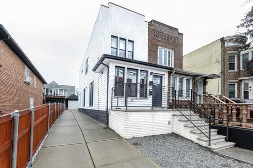 445 E 46th St, Brooklyn, NY, 11203-4201 | Card Image