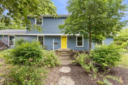 N98W6245 Oriole Lane, Cedarburg, WI, 53012 | Card Image