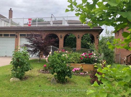 bedroom-115 Briggs Ave, Richmond Hill, ON, L4B3J5 | Card Image