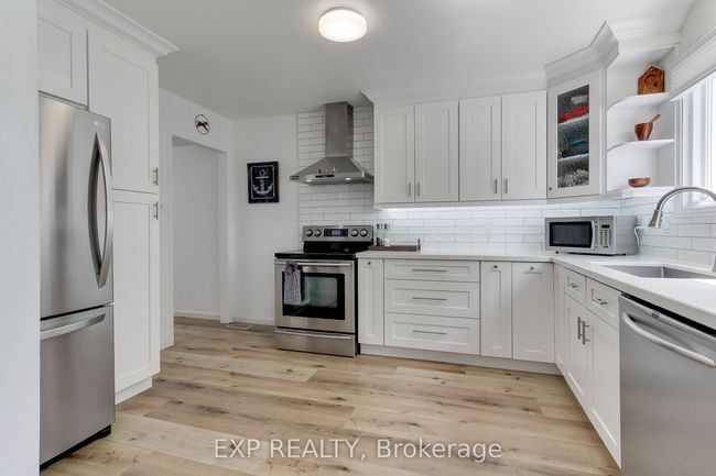 267 Cedarholme Ave, House other with 3 bedrooms, 3 bathrooms and 4 parking in Keswick ON | Image 7