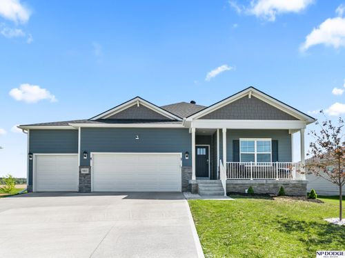 9007 Alexandra Road, Bellevue, NE, 68157 | Card Image