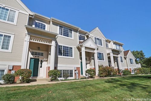 619 Cary Woods Cir, Cary, IL, 60013-2075 | Card Image