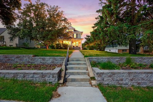 510 Red Wing Ave, Kenyon, MN, 55946-1233 | Card Image