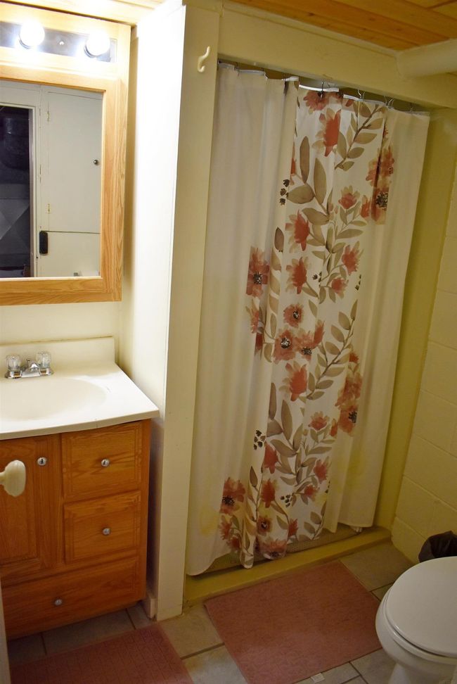 1208 Oak St, House other with 4 bedrooms, 2 bathrooms and null parking in Osage IA | Image 14