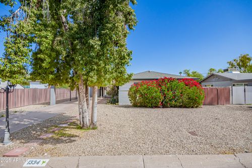 1334 W Sells Dr, Phoenix, AZ, 85013-2624 | Card Image