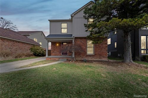 2635 Dorchester Rd, Birmingham, MI, 48009-5990 | Card Image