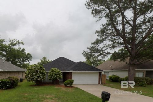 1701 Woodbridge Cir E, Foley, AL, 36535-2227 | Card Image