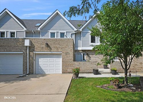 9404 Lindsay St, Orland Hills, IL, 60487-5957 | Card Image