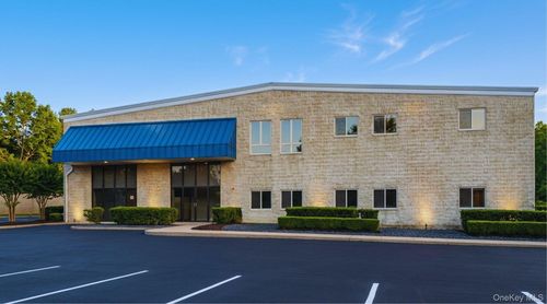 upstairs-230 Route 17, Ramapo, NY, 10931 | Card Image