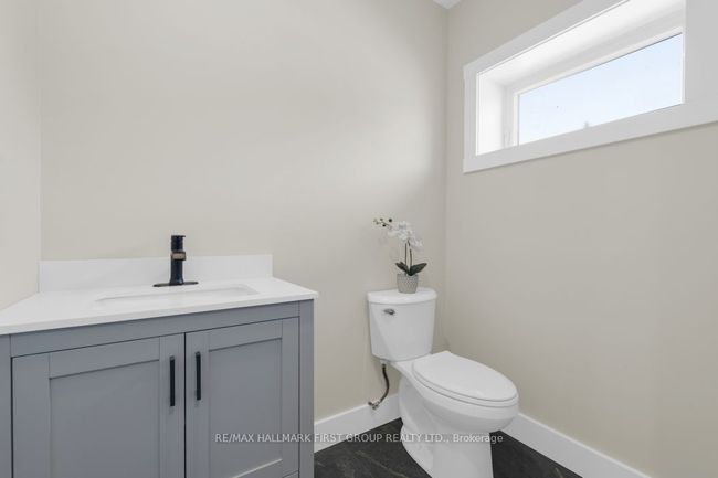 109387A Highway 7 Highway, House other with 3 bedrooms, 3 bathrooms and 6 parking in Tweed ON | Image 9