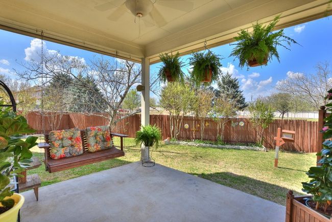 Covered Back Patio | Image 34