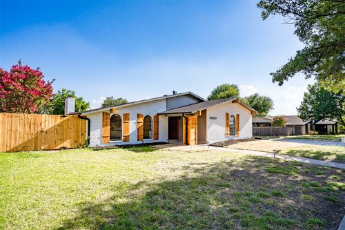 5000 Brandenburg Ln, The Colony, TX, 75056-2009 | Card Image