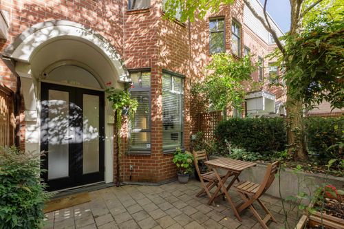 828 W 6th Ave, Vancouver, BC, V5Z1A6 | Card Image