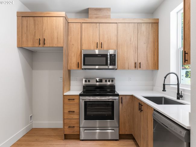 6611 N Fessenden St, Home with 0 bedrooms, 0 bathrooms and null parking in Portland OR | Image 7