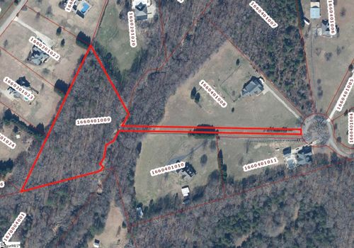 212 Lancashire Dr, Williamston, SC, 29697-9153 | Card Image