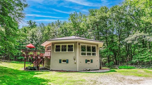 17 Clipper Dr, Wurtsboro, NY, 12790-2008 | Card Image