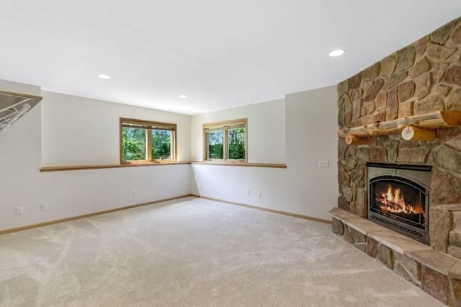 51-web-or-mls-20375 Islandview Circle Lakeville-44.jpg | Image 38