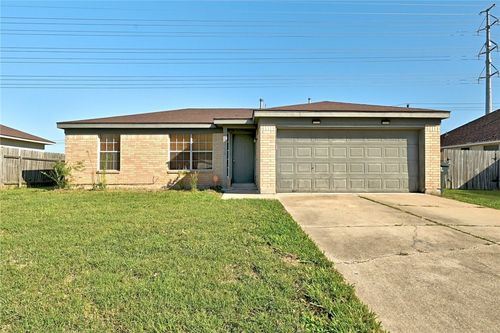 11724 Gemmer St, Del Valle, TX, 78617-3525 | Card Image