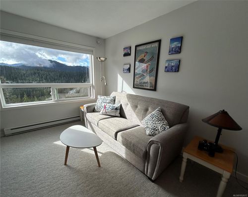 204-1105 Henry Rd, Courtenay, BC, V9J1L0 | Card Image