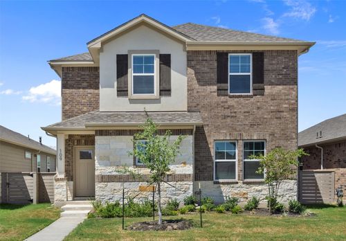 109 Zinnia Ln, Hutto, TX, 78634-2803 | Card Image
